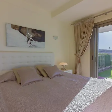 Magnolia Apartment *